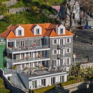 Maison d'hôtes Ourmadeira - Babosas Village, Gardenias And Greenspaces, Funchal (Madeira)